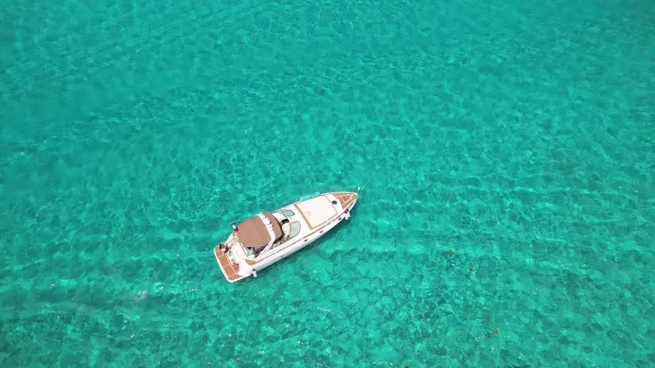 Una ruta abierta en el Caribe con el yate como base privada